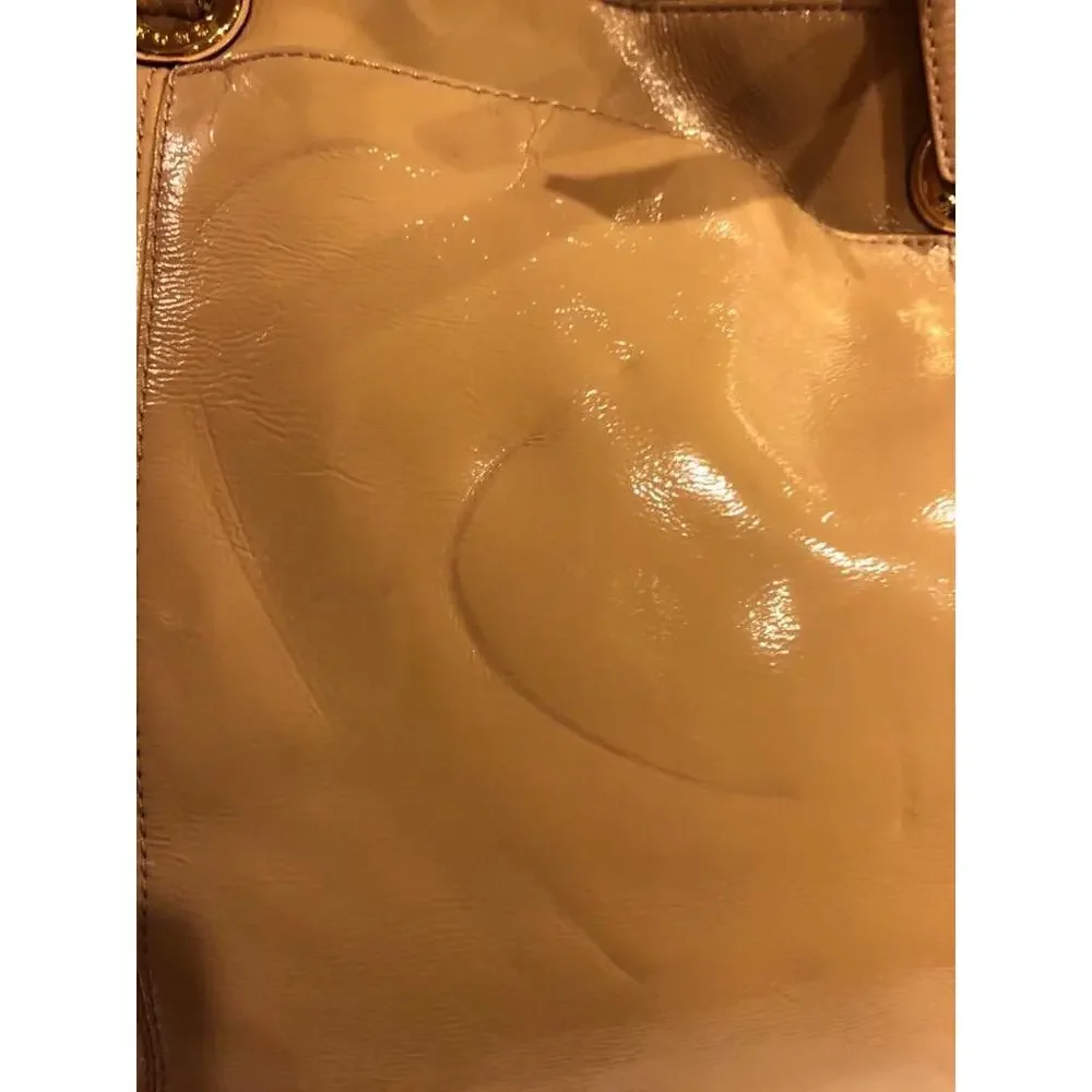 Michael Kors BEIGE PATENT LEATHER TOTE BAG PURSE (300